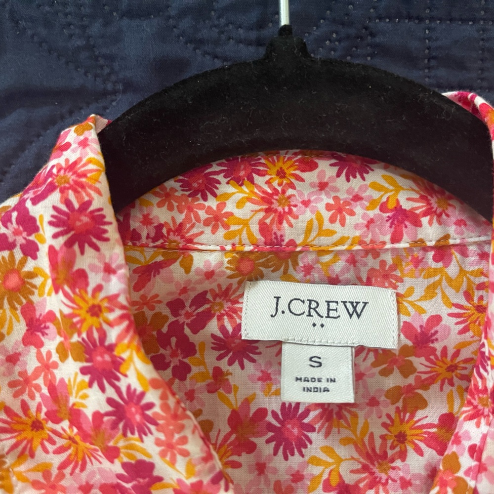 J. Crew Pink Button Down Casual Shirt with Long Sleeves size S - Picture 8 of 8